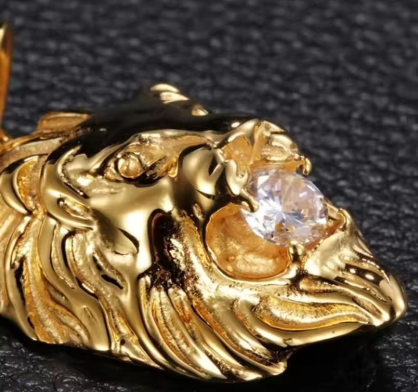 Lion Head Pendant