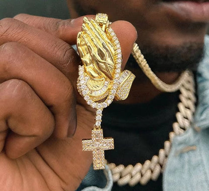 14K Yellow Gold Praying Hands Pendant
